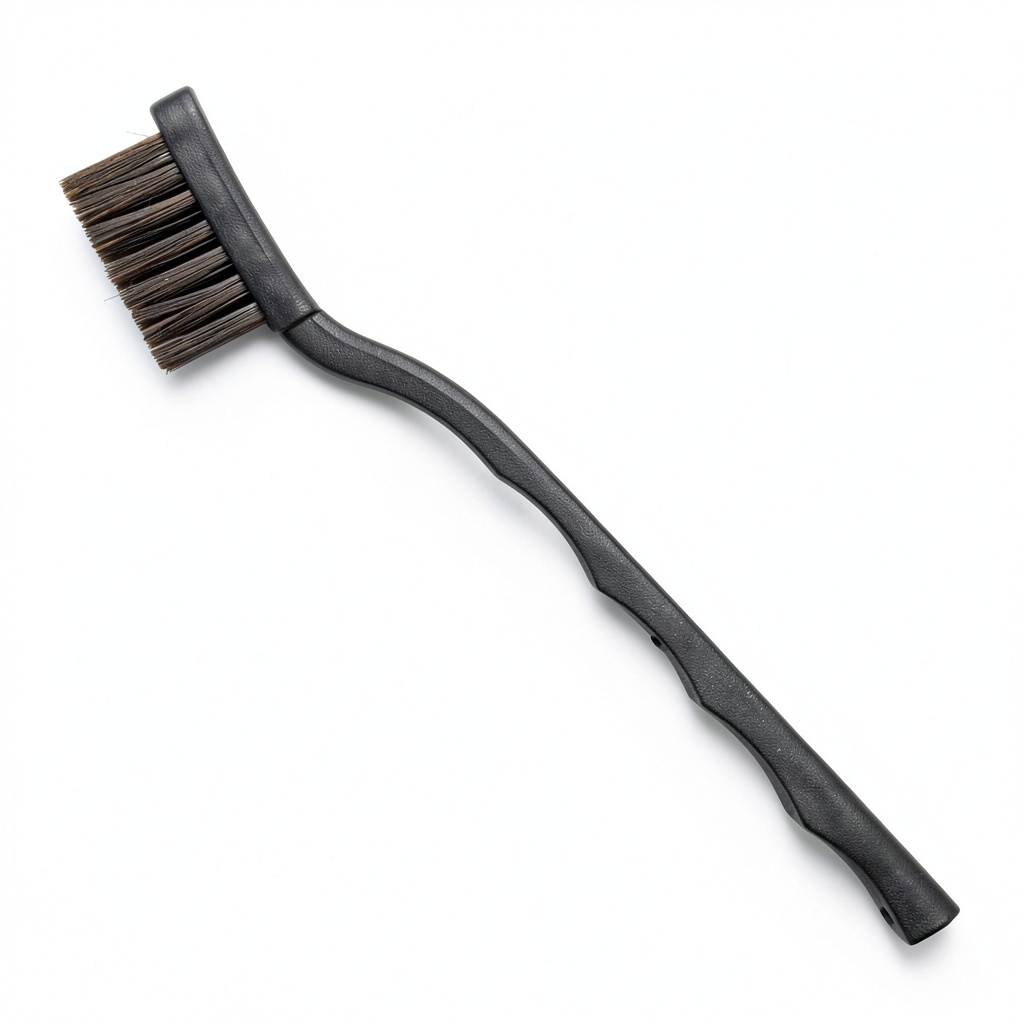 Lantee Anti Static Brushes cleaning a keyboard with conductive fibers